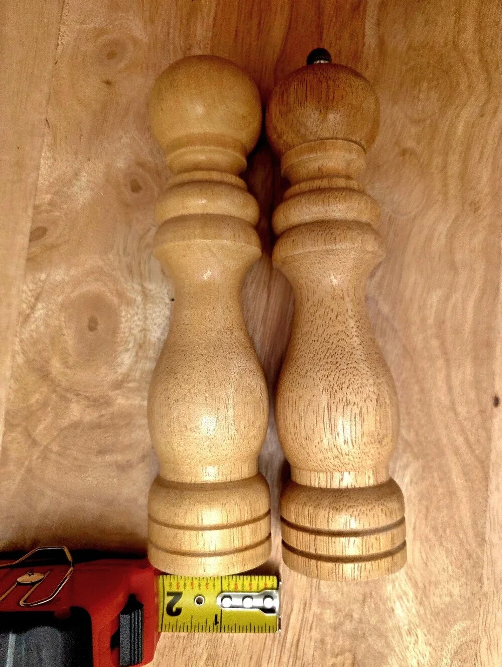 Vintage Wooden Salt And Pepper Mills Light Wood